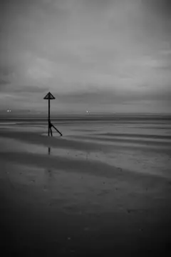 Early-Morning-Deserted-Beach-5